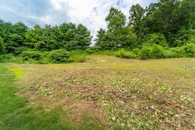 2 Silver Ridge Lane, Naugatuck, CT 06770