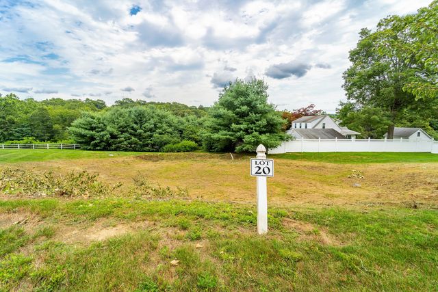 2 Silver Ridge Lane, Naugatuck, CT 06770