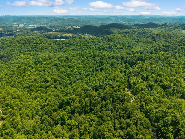 500 Fox Hunters Knob Road, Booneville, KY 41314