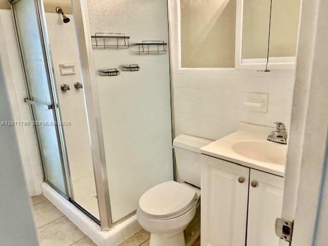 1328 Arthur St, Hollywood, FL 33019