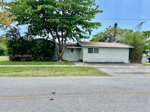 1328 Arthur St, Hollywood, FL 33019