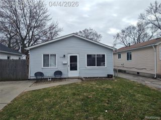 11108 Essex Avenue, Warren, MI 48089
