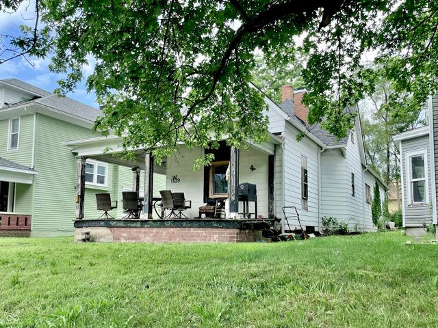 1139 S 7th Street, Terre Haute, IN 47802