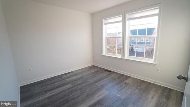 9249 HELMSDALE PL, Hagerstown, MD 21740