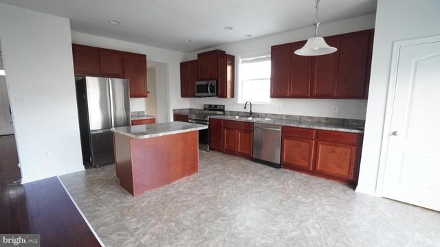 9249 HELMSDALE PL, Hagerstown, MD 21740