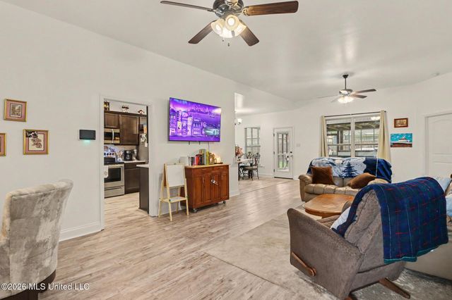 16820 Desmare Street, Gulfport, MS 39503