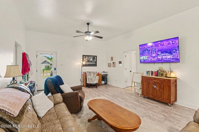 16820 Desmare Street, Gulfport, MS 39503