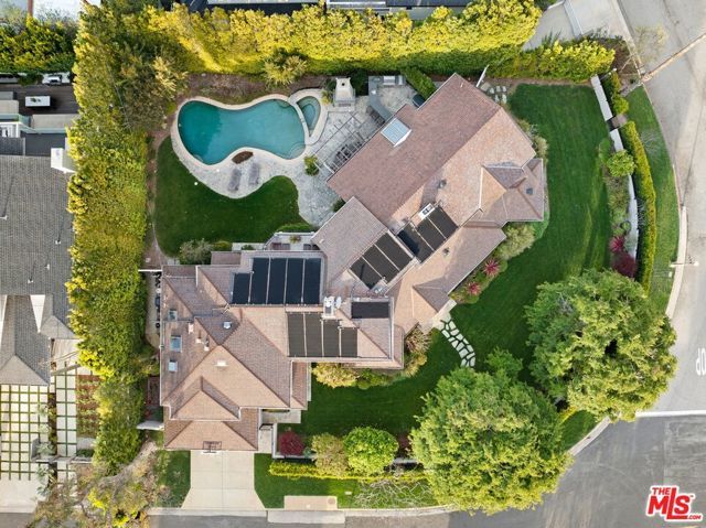 360 S Anita Avenue, Los Angeles, CA 90049