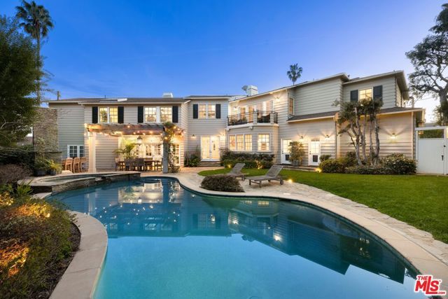 360 S Anita Avenue, Los Angeles, CA 90049