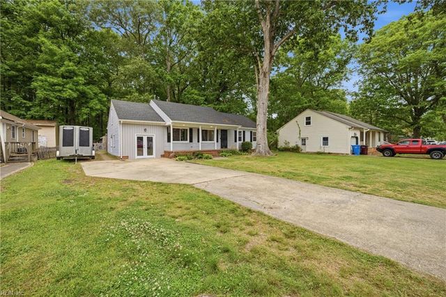 560 Denver AVE, Chesapeake, VA 23322