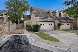 4402 Bending Oak St, San Antonio, TX 78249