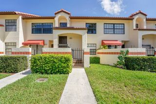 704 Freedom Court, Deerfield Beach, FL 33442