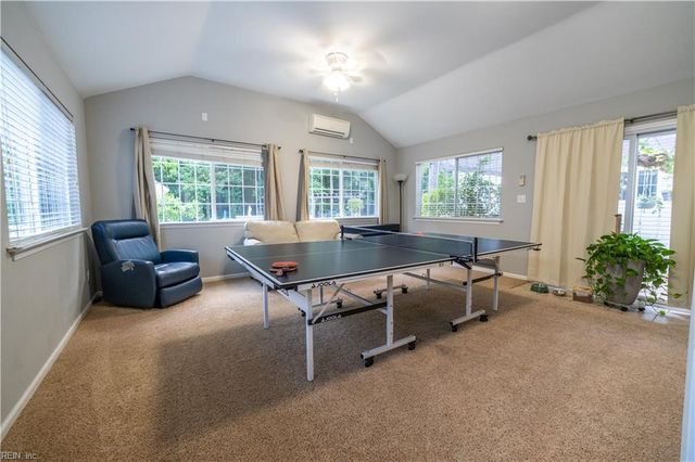 1841 Laurel Oak LN, Virginia Beach, VA 23453