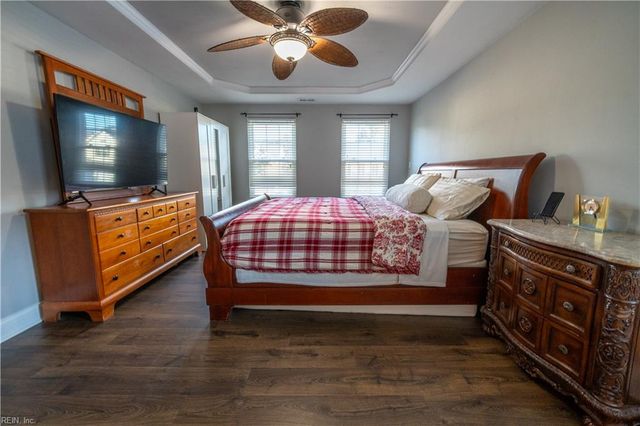 1841 Laurel Oak LN, Virginia Beach, VA 23453