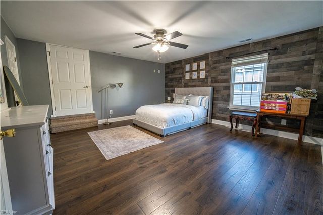1841 Laurel Oak LN, Virginia Beach, VA 23453