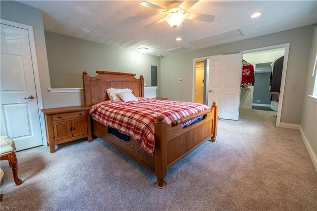 1841 Laurel Oak LN, Virginia Beach, VA 23453