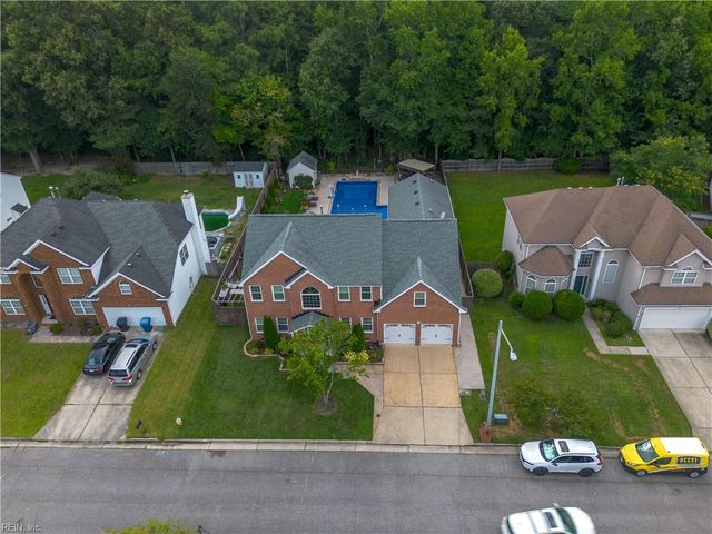 1841 Laurel Oak LN, Virginia Beach, VA 23453