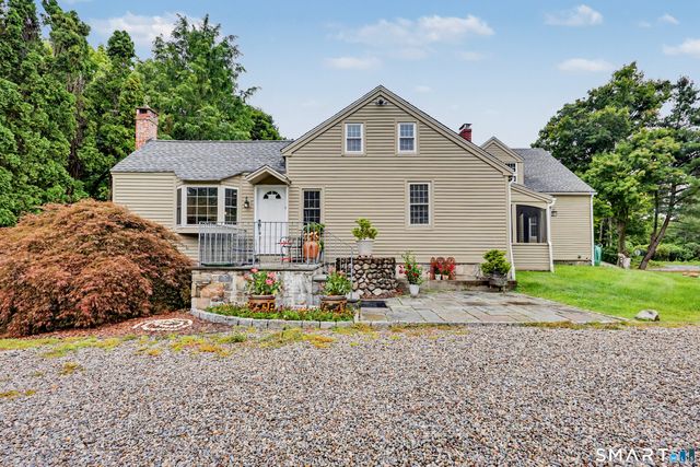 136 Chestnut Tree Hill Rd Extension, Oxford, CT 06478