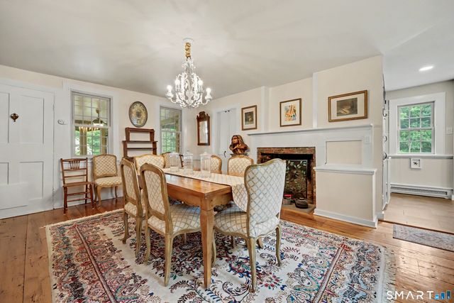 136 Chestnut Tree Hill Rd Extension, Oxford, CT 06478