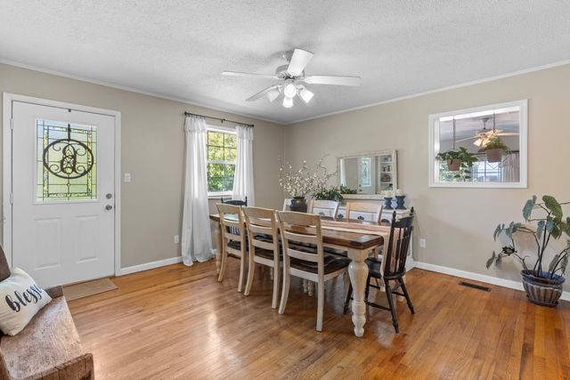 1112 Tennessee 305, Athens, TN 37303