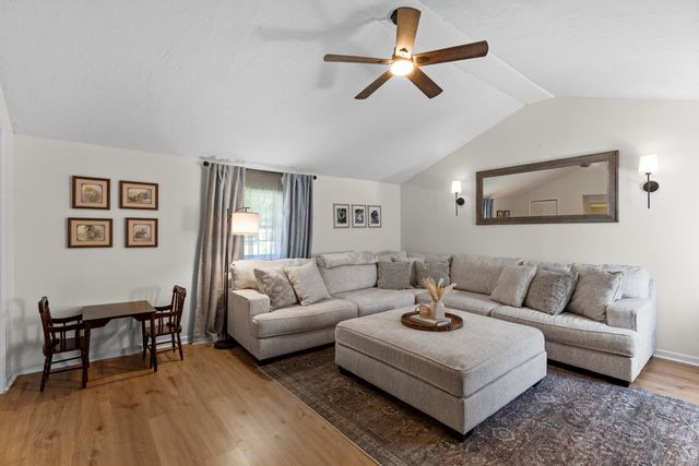 1112 Tennessee 305, Athens, TN 37303