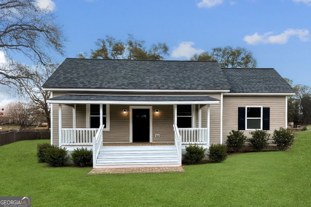 6102 Worsham Street NE, Covington, GA 30014