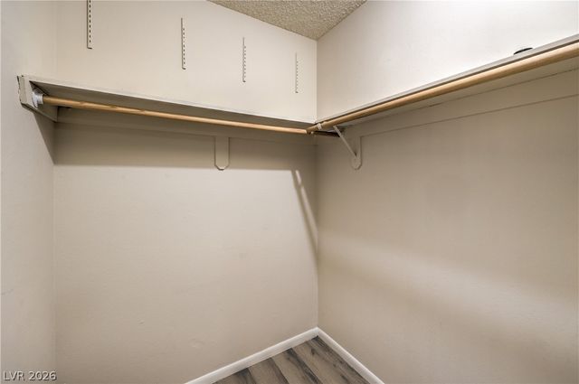 4775 Woodridge Road, Las Vegas, NV 89121