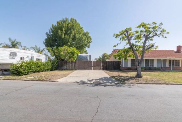 15640 Alvarado, Lake Elsinore, CA 92530
