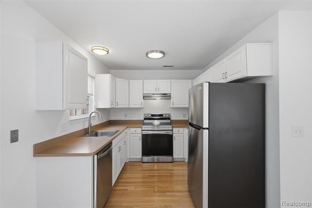 1322 S Main Street, Royal Oak, MI 48067
