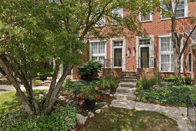 1322 S Main Street, Royal Oak, MI 48067