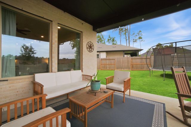 526 Cotton Patch Drive, Willis, TX 77318