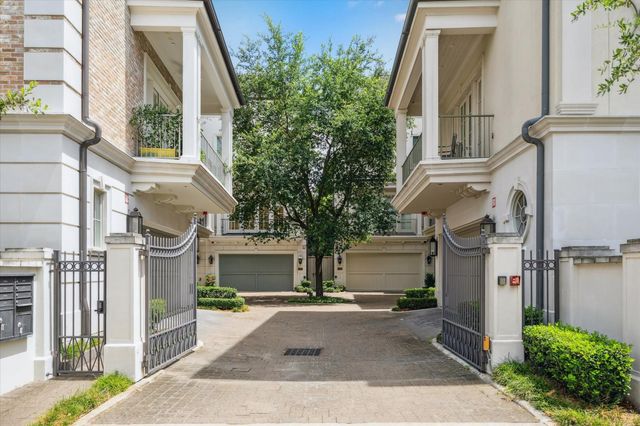 2413 Mimosa Drive, Houston, TX 77019