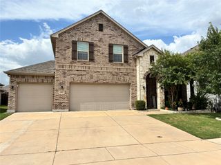 1909 Drover Creek Road, Aubrey, TX 76227