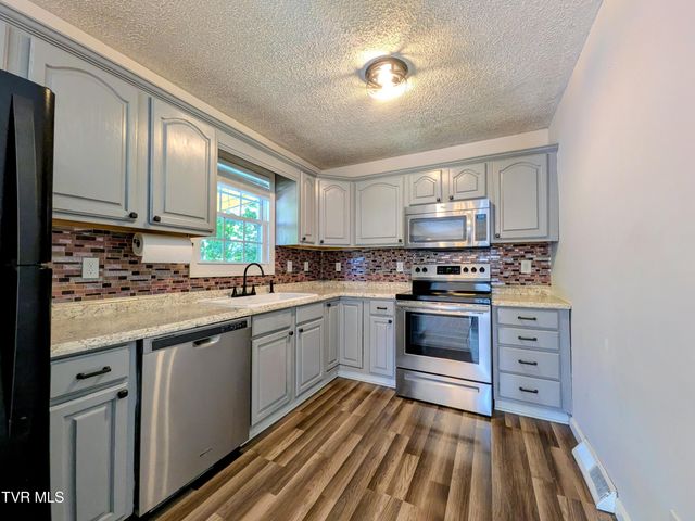 128 Holly Hills Road, Jonesborough, TN 37659