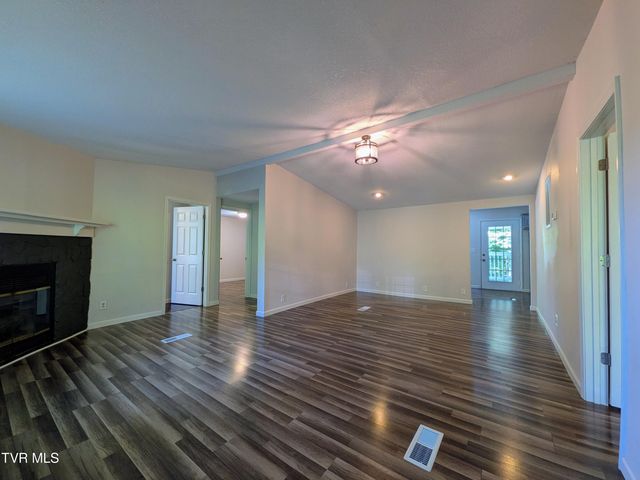 128 Holly Hills Road, Jonesborough, TN 37659
