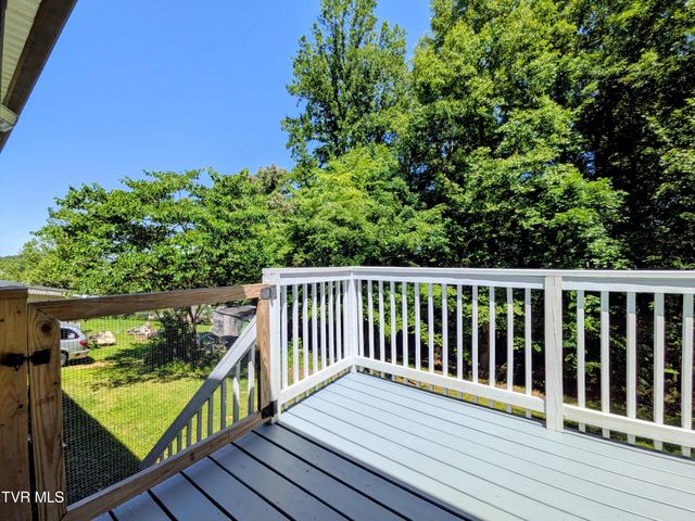 128 Holly Hills Road, Jonesborough, TN 37659