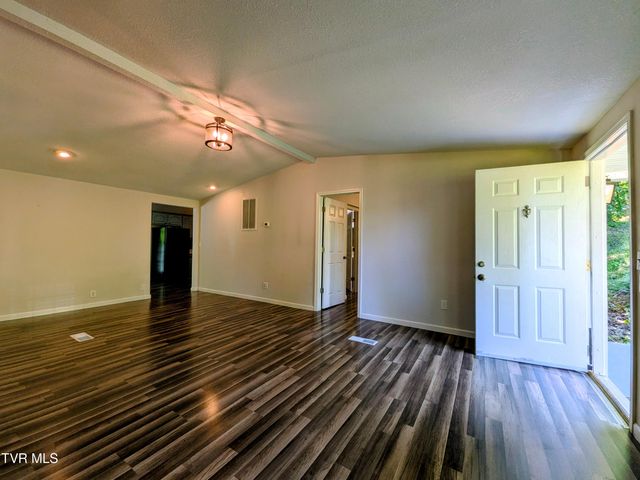 128 Holly Hills Road, Jonesborough, TN 37659