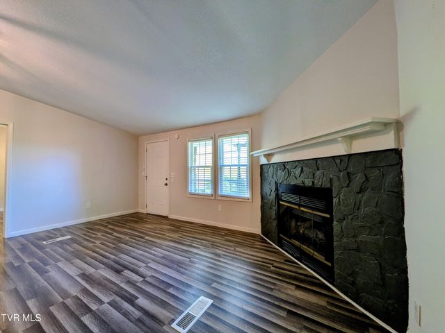128 Holly Hills Road, Jonesborough, TN 37659