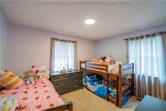 111 Norwood Road, Nitro, WV 25143