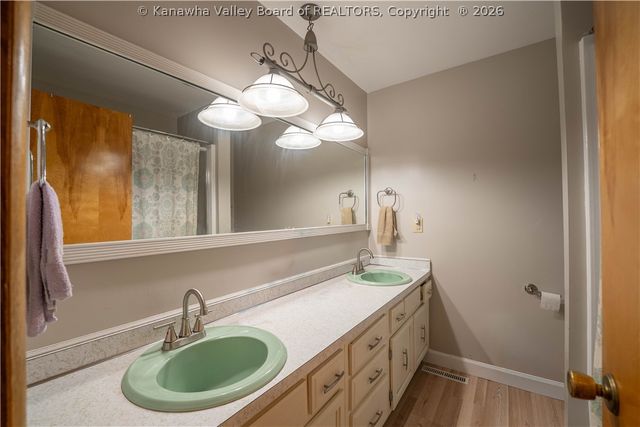 111 Norwood Road, Nitro, WV 25143