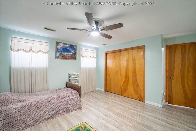 111 Norwood Road, Nitro, WV 25143