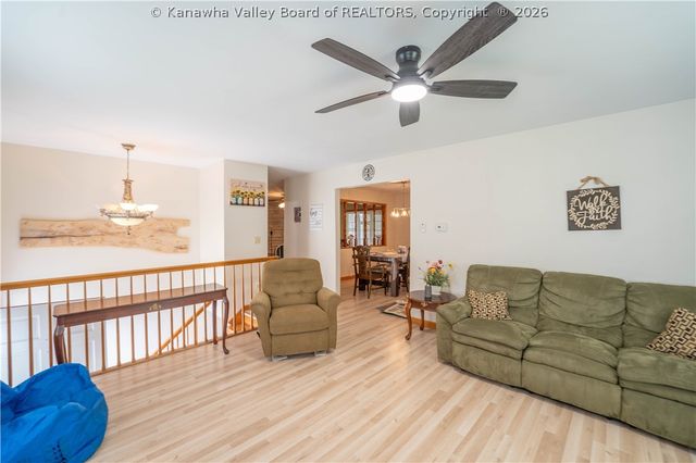 111 Norwood Road, Nitro, WV 25143