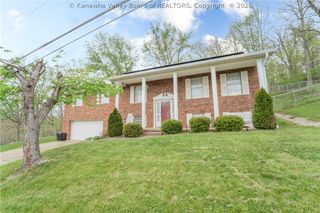 111 Norwood Road, Nitro, WV 25143
