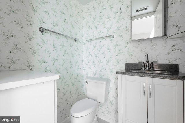 6161 MAIN ST PIAZZA, Voorhees, NJ 08043