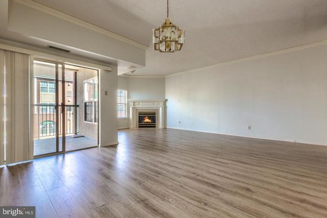 6161 MAIN ST PIAZZA, Voorhees, NJ 08043