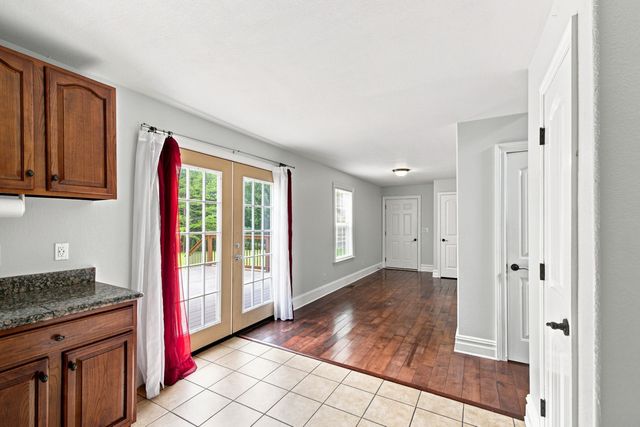 959 Lower Mill Road, Hixson, TN 37343