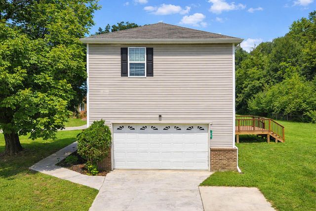 959 Lower Mill Road, Hixson, TN 37343