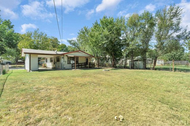 3414 S Hiram Ave, Wichita, KS 67217