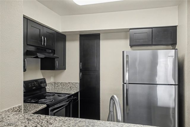 1150 North Buffalo Drive 2056, Las Vegas, NV 89128