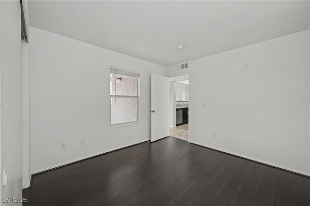 1150 North Buffalo Drive 2056, Las Vegas, NV 89128